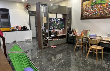 BÁN NHÀ HXH,,TĂNG NHƠN PHÚ B, QUẬN 9 DT 80M2, CHỈ 7T, THƯƠNG LƯỢNG