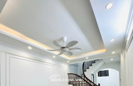 BÙI XƯƠNG TRẠCH 36M2 X 4 TẦNG   NHÀ MỚI KINH KOONG - Ô TÔ ĐỖ CỬA - KHÁCH MUA VỀ Ở LUÔN - NGÕ THÔNG KINH DOANH - SỔ VUÔNG ĐẸP. HƠN 7 tỷ