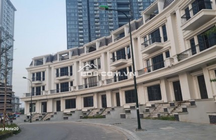 Chính chủ cần bán shophouse thấp tầng Sunshine City 220m 3,5 tầng giá rẻ