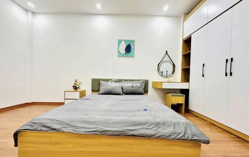 Bán nhà 5 tầng, 36m², Ngọc Thụy, Long Biên, 4.9 tỷ, sổ đỏ