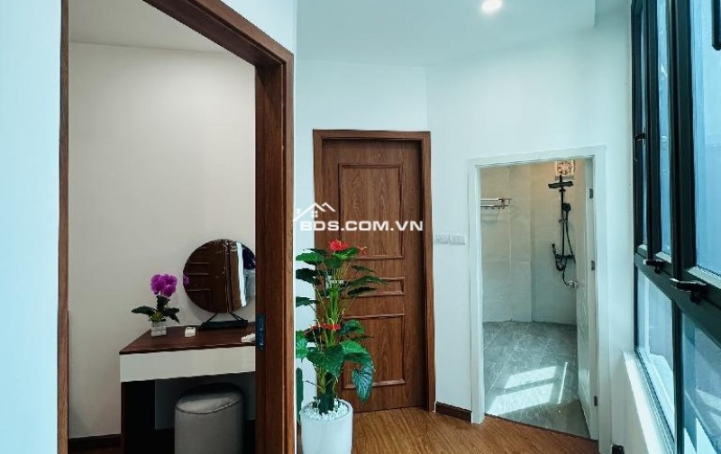 Bán nhà Nguyễn Văn Cừ, Long Biên, ô tô, kinh doanh, 55m2, 2 tầng, 4 ngủ, 8 tỷ 7