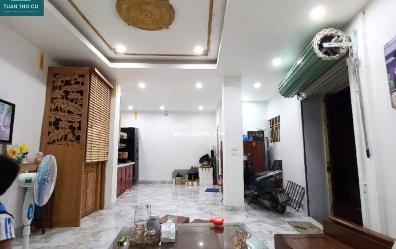 Bán Nhà phố Hưng Phúc, 1 bước ra phố, View hồ , 5 tầng TK Đẹp, 50m2, 6.4 tỷ