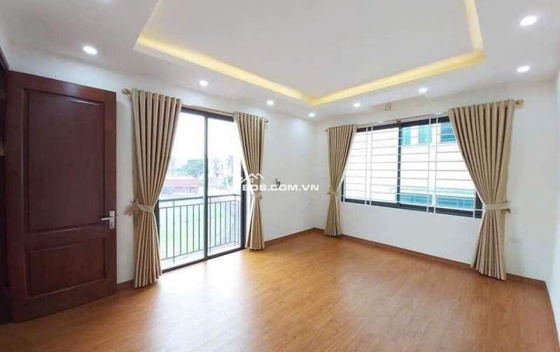 BÁN NHÀ NGÕ RỘNG Ô TÔ TRÁNH NHAU PHỐ NHUỆ GIANG, HÀ ĐÔNG – 45M², 5 TẦNG, CÓ GARA OTO, GIÁ 11,3 TỶ