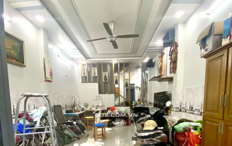 Nhà 3 Tầng Lâm Thị Hố - Không Lộ Giới - 60m2 - Giá 4.7 Tỷ