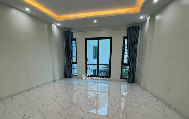 Bán Nhà Xuân La, Tây Hồ.41m2, 6 tầng, gara oto.mt 5m, 11.9 tỷ