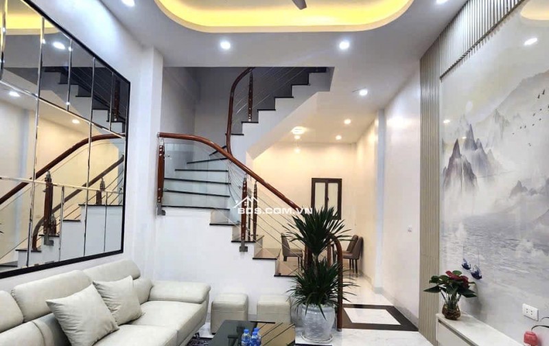 Bán nhà riêng tại Kim Giang, 6,5 tỷ, 36m2, giá cực chất, view đẹp