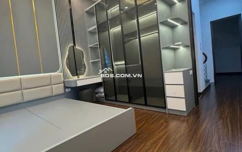 Bán nhà riêng tại Kim Giang, 6,5 tỷ, 36m2, giá cực chất, view đẹp