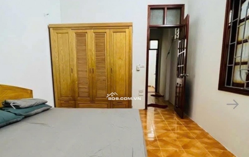 VIP HIẾM HOÀNG MAI 2 THOÁNG Ô TÔ CẠNH NHÀ GIÁ ĐẦU TƯ, LH 0975666943