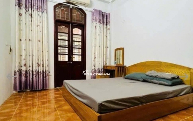BÁN GẤP NHÀ RIÊNG THANH XUÂN 80M2, 4PN SÁT PHỐ, SDCC, GIÁ CỰC RẺ CHỈ 10 TỶ LH 0975666943