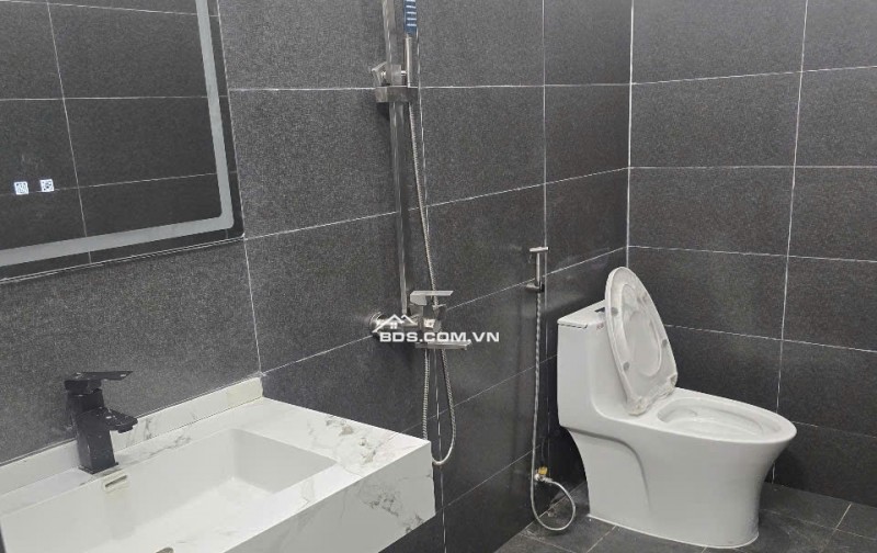 BÁN NHÀ ĐẸP 3.45 TỶ 3 TẦNG 91M2 NGÕ Ô TÔ ĐI THÔNG KHU BÃI VIÊN