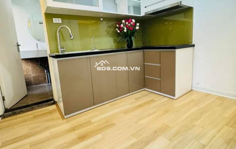 Nhà Đẹp Ở Luôn Đón Tết Vĩnh Hồ, Đống Đa 60m, giá 2.9 tỷ