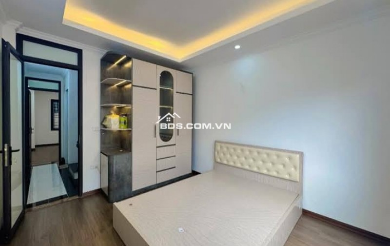 Nhà Đẹp Đón Tết Minh Khai, Hai Bà Trưng 40m, 4 tầng, mt 3.4m, giá 7.68 tỷ.