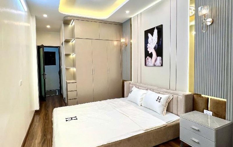 BÁN NHÀ ĐỘI CẤN - BA ĐÌNH - KHU VỰC HIẾM NHÀ BÁN TRONG PHÂN KHÚC - 23/28M2 x 4 TẦNG THIẾT KẾ LUXURY  GIÁ CHỈ NHỈNH 6 TỶ