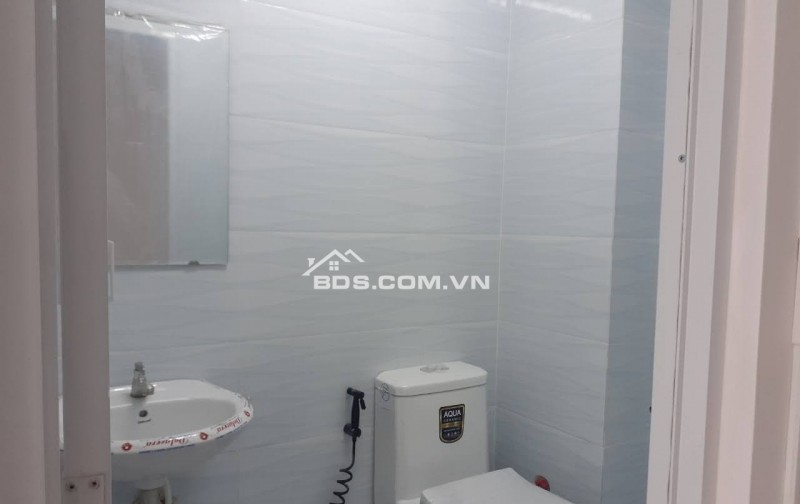 Chính chủ Cho thuê nhà nguyên căn 3*8m Nguyễn Thiện Thuật P3, Q3, Tp. HCM