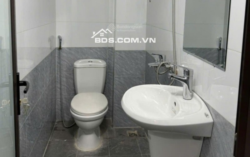 Nhà Nguyễn Đổng Chi 42m2, vị trí đắc địa, gần chợ, gần trường, ô tô tránh 10m, chỉ 7,95 tỷ