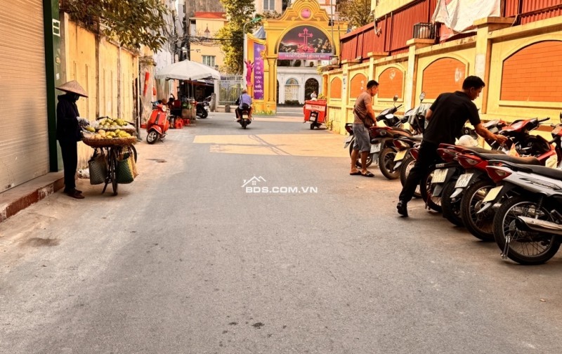 Bán nhà ngõ phố Nguyễn Lương Bằng quận Đống Đa 38m phù  hợp làm Văn phòng Cty chỉ nhỉnh 1X tỷ Hà Nội