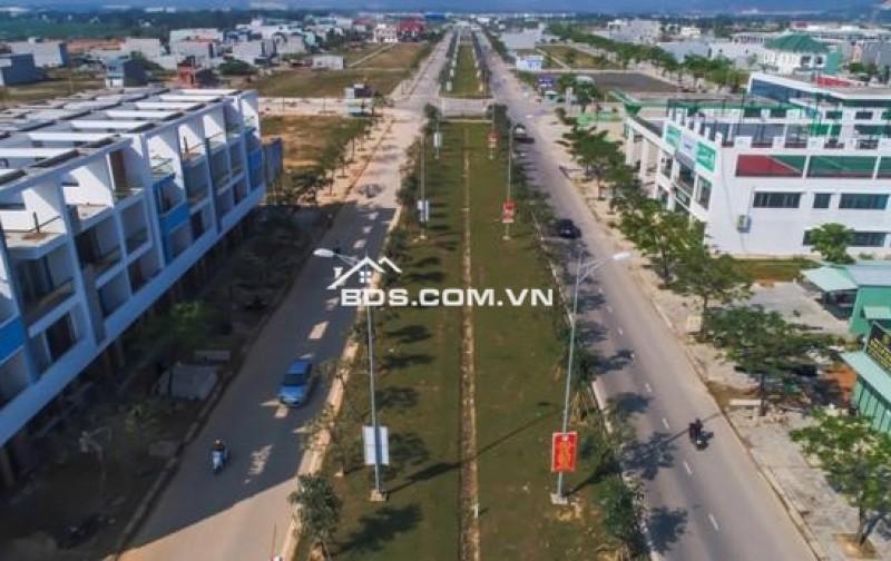 ✅ ✅ 2,1x TRIỆU, 105M2 MẶT TIỀN NGUYỄN TẤT THÀNH NỐI DÀI, KĐT GOLDEN HILL