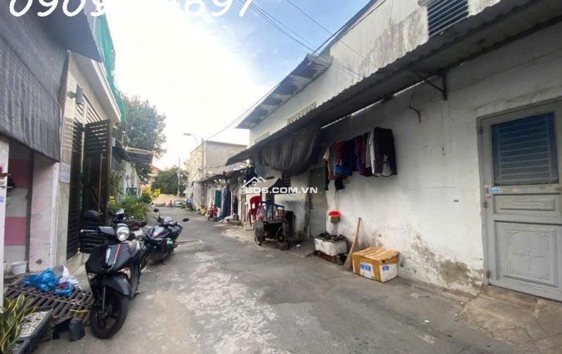 Nhà 1,5 tầng đường Hà Đặc, phường TRUNG MỸ TÂY, Q12, dt 50m2 (4,1mx12m). Hẻm ôtô thông Giá 2,85Tỷ