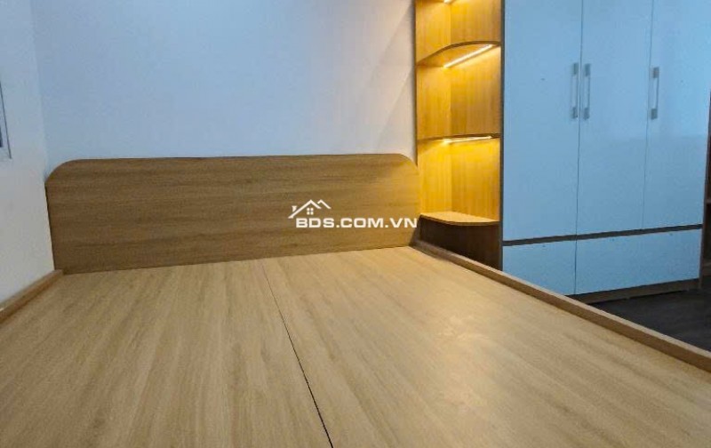 Bán nhà 2 tầng, 26m², ngõ Trương Định, Thịnh Liệt, Hoàng Mai - 1.65 tỷ sổ chung