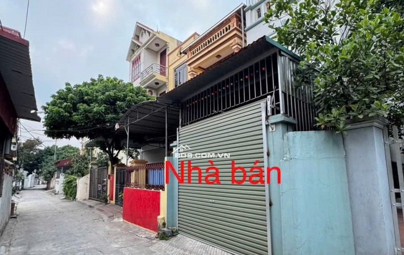 Bán nhà 3 tầng thôn Do Hạ, Tiền Phong, Mê Linh, HN. Đường thông, oto đỗ. DT 60m, giá 3,7 tỷ.