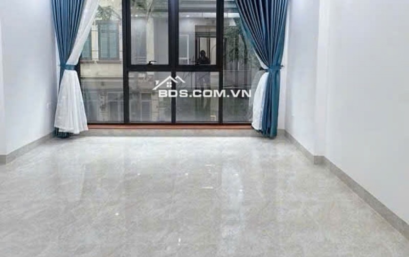 BÁN GẤP NHÀ MẶT PHỐ PHẠM VĂN ĐỒNG, VỈA HÈ RỘNG THÊNH THANG, KINH DOANH SẦM UẤT, 50M2 CHỈ 20 TỶ