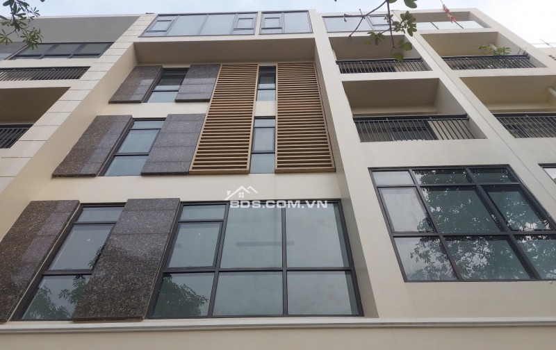 Cho thuê Shophouse StarLake, Ngoại Giao Đoàn, 120m2 x 5 tầng, MT 9m