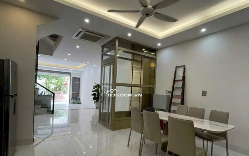 BÁN NHÀ NGỌC THỤY LONG BIÊN, 80M2 X 4 TẦNG, SỔ ĐỎ SẴN SÀNG GIAO DỊCH. 16,9 TỶ. LH:0979248203