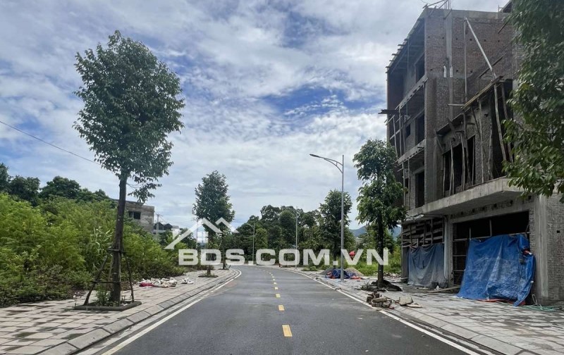 Bán gấp đất nền dự án DownTown LS diện tích 86m2 chỉ 2,5 tỷ kí HĐCN có sổ lâu dài - xây dựng tự do