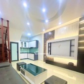 Bán nhà đẹp phố Ngọc Lâm, Long Biên, 38m2, 5 tầng, 5 tỷ 1