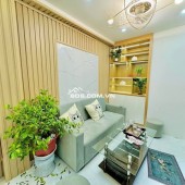 Nhà Đẹp Đón Tết Hồng Mai, Hai Bà Trưng 25m, 5 tầng, giá 4.28 tỷ.
