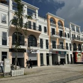 Nhà phố shophouse Royal trung tâm Tân Trụ sở hữu lâu dài 1 trệt, 3 lầu, giá 2,6 tỷ/căn