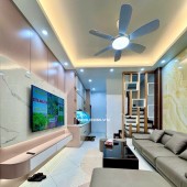 NHÀ ĐẸP VÕ CHÍ CÔNG - 5 TẦNG - 35M2 X 5T - 6.8 TỶ KHÔNG GIAN SỐNG ĐẲNG CẤP