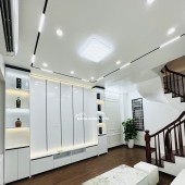 VŨ TRỌNG PHỤNG - THANH XUÂN, 10M RA PHỐ, 2 THOÁNG, GẦN Ô TÔ, NGÕ THÔNG KD, 3 NGỦ -> 6,5 TỶ.