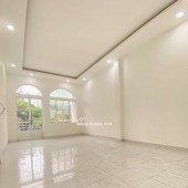 GIÁ MỚI 33 TỶ, MẶT TIỀN PHAN XÍCH LONG, PHỐ ẨM THỰC, 4X17, 4 TẦNG