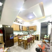 Nhà 3 Tầng Lâm Thị Hố - Không Lộ Giới - 60m2 - Giá 4.7 Tỷ