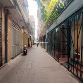Bán nhà phố Hồng Hà, Hoàn Kiếm, DT 32m2, 5 tầng, nhà đẹp ở luôn, nhỉnh 6 tỷ