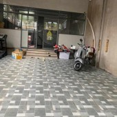 Nhà ngay tân đông hiệp .DT150m2 .3 phòng ngủ .2wc .giá 4ty4