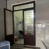 Bán nhà ngay tân đông hiệp. DT150m2. 3 phòng ngủ.3wc giá 4 tỷ 4