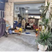Bàn nhà ngay tân đông hiệp dĩ an .DT300m2 .có 3 PN.2WC .2 ki-ot .giá 10ty5.DT 0845500163