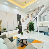 Vào ở ngay trước Tết, phố Kim Mã, 26M2, Ngõ thông, Full Nội Thất, Nhỉnh 5 Tỷ (có bớt)  t
