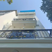 Hàm Nghi 36m2-6 tầng, Thang máy, ô tô, 4 ngủ đón Tết, giá 8.9 tỷ