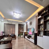 nhà ĐẸP phân lô 50m2, 5 tầng,mặt tiền 4.5m, ô tô tránh, khu vực Quận Hai Bà Trưng
