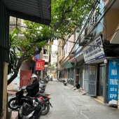 50 Tô Hiệu Phố Cổ Hà Đông Ô tô đỗ cửa