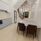 Nhà mới 5 tầng, TT Hai Bà Trưng, 10m ra phố, gần trường ĐH BK-XD-KT.