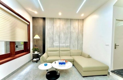 Phải thật nhanh mới kịp! Đống Đa, nhà mới, ô tô, kinh doanh, 52m2 giá chỉ hơn 2xxtr/m