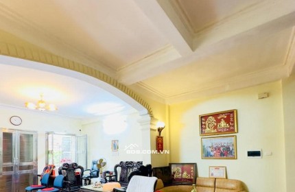 BÁN GẤP NHÀ RIÊNG THANH XUÂN 80M2, 4PN SÁT PHỐ, SDCC, GIÁ CỰC RẺ CHỈ 10 TỶ LH 0975666943