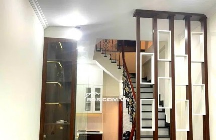 Siêu phẩm nhà mới phố Lạc Trung quận hoàng mai, 32m2 x 5 tầng 9 tỷ