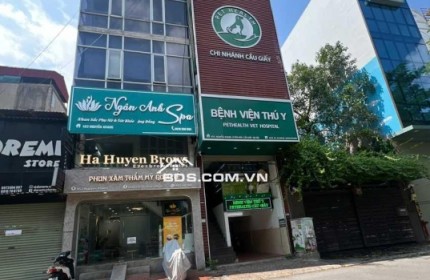 Bán gấp tòa Building mặt phố Nguyễn Khang, dòng tiền 1.8 tỷ/năm, thông sàn 90m2 chỉ 45 tỷ