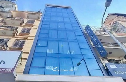 Bán gấp tòa Building VIP mặt phố thông Hoàng Quốc Việt kéo dài, Dòng tiền khủng 2 tỷ/năm, vỉa hè bát ngát, 135m x 9 tầng thông sàn, mt 6.5