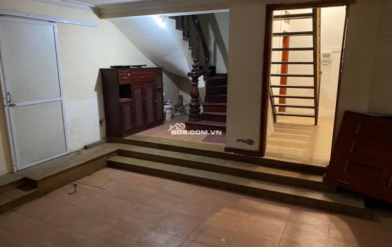 Bán nhà mặt phố Nguyễn Chí Thanh quận Đống Đa, 110m lô góc, kinh doanh đỉnh mặt tiền Khủng chỉ nhỉnh 27,5 tỷ